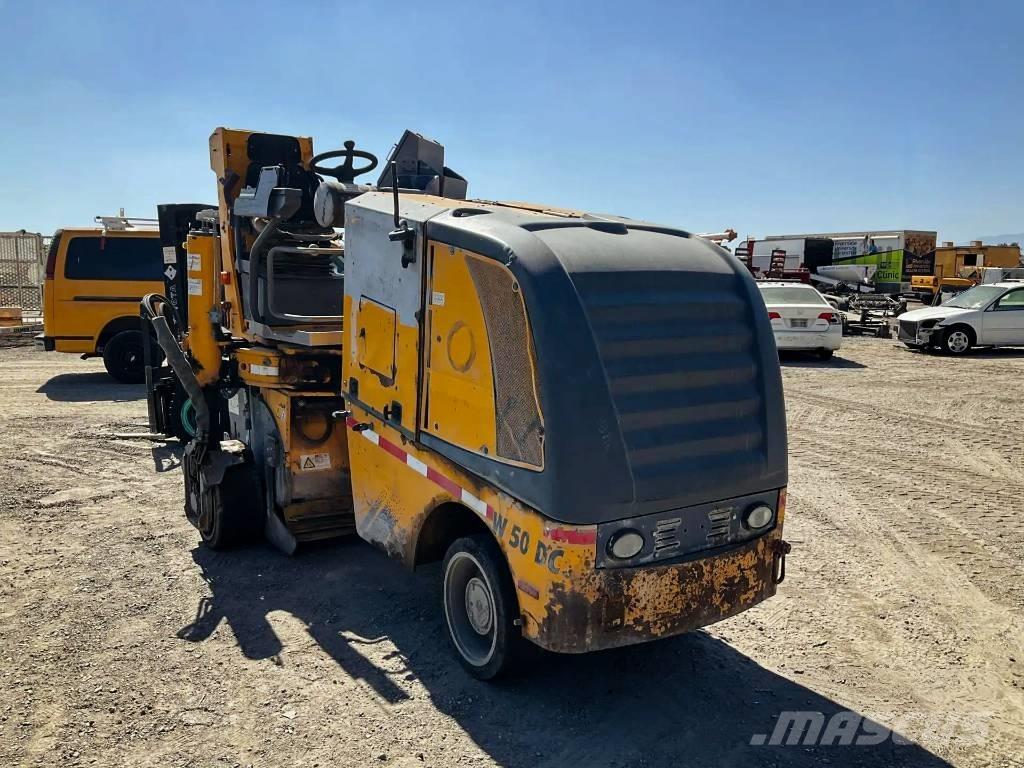 Wirtgen W 50 DC Fraiseuse à froid