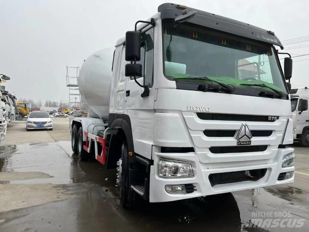 Howo 375 Camion citerne à eau