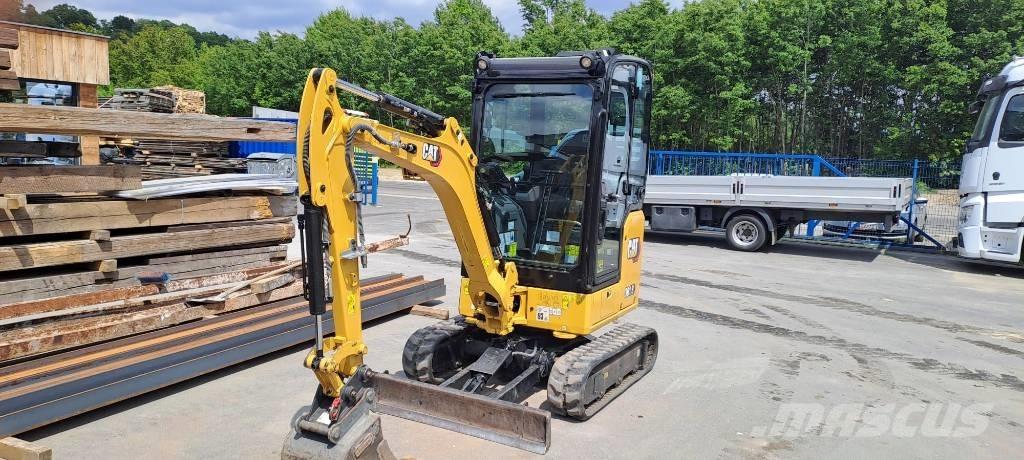 CAT 301.8 Mini pelle < 7t