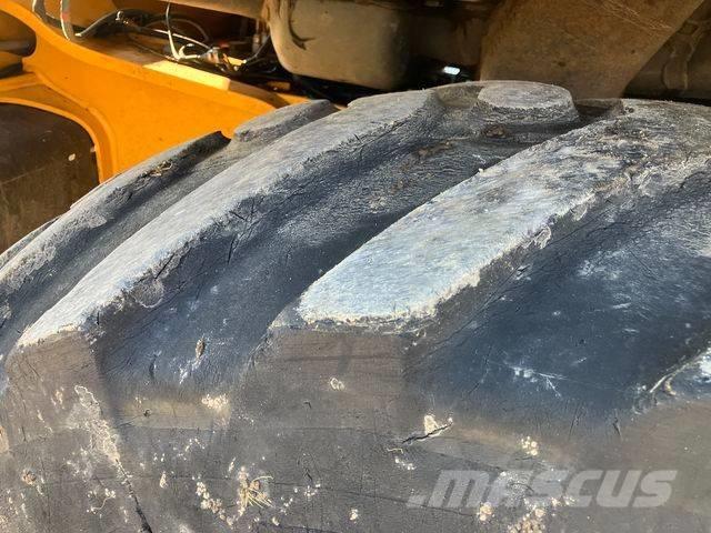 JCB 3 CX Tractopelle