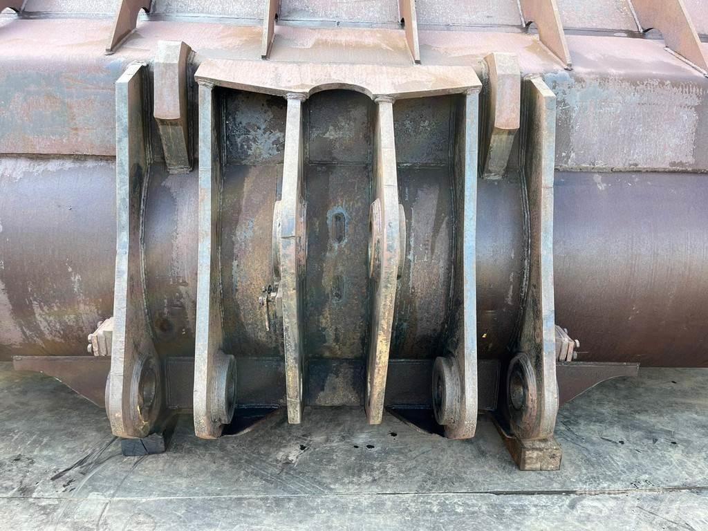 CAT 990 Bucket Godet
