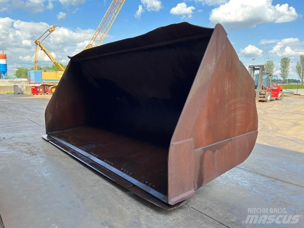 CAT 990 Bucket Godet