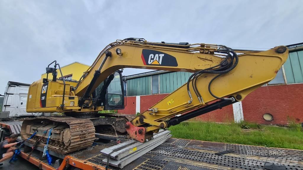 CAT 318 FL Pelle sur chenilles