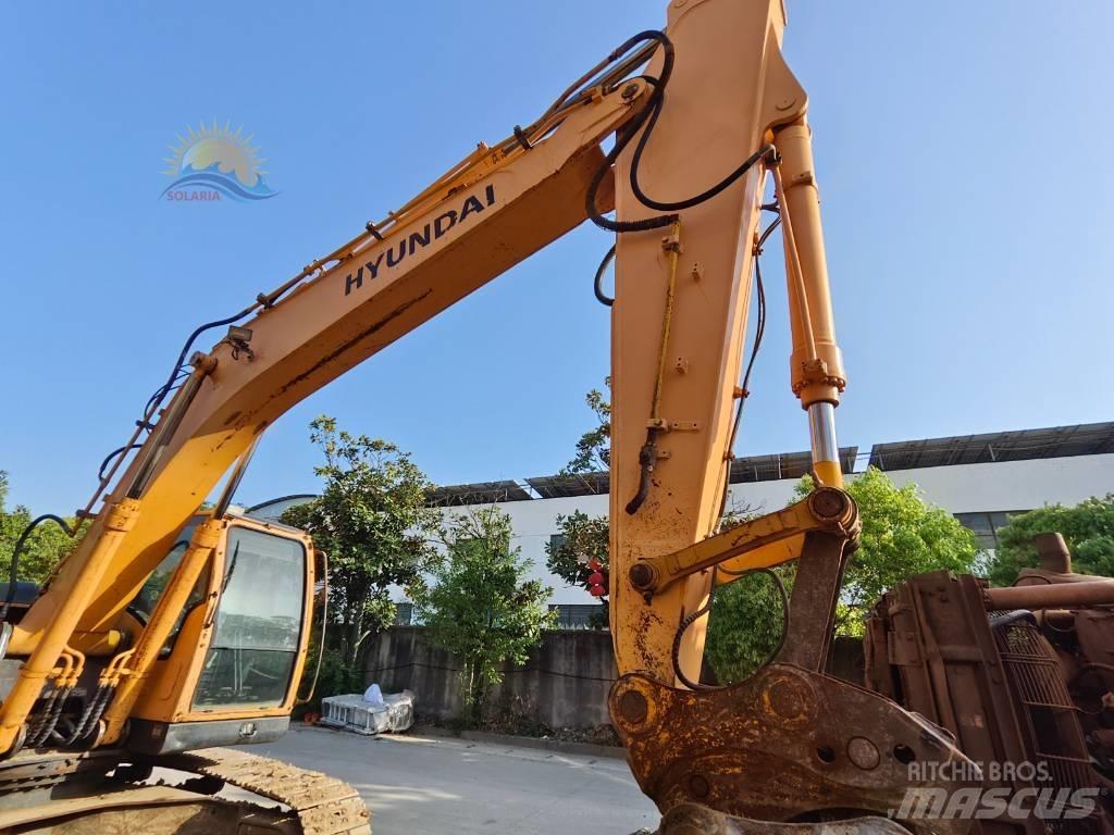Hyundai R220LC-9S Pelle sur chenilles