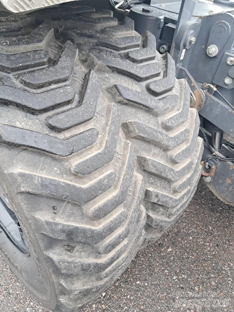 Doosan DX 165 W-5 Pelle sur pneus