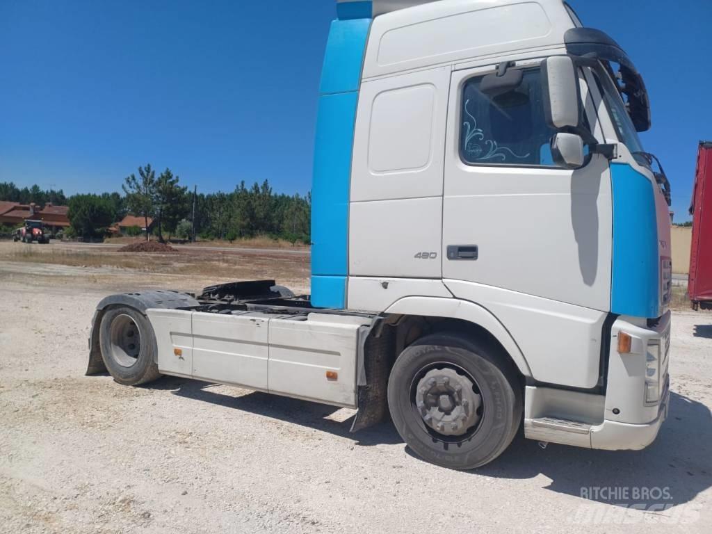 Volvo 480 Tracteur routier