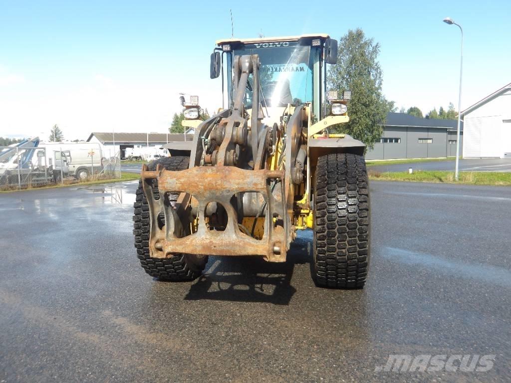 Volvo L 110 E Tractopelle