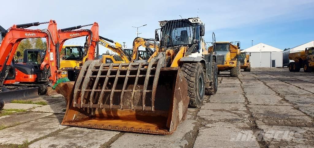Liebherr L 556 Chargeuse sur pneus