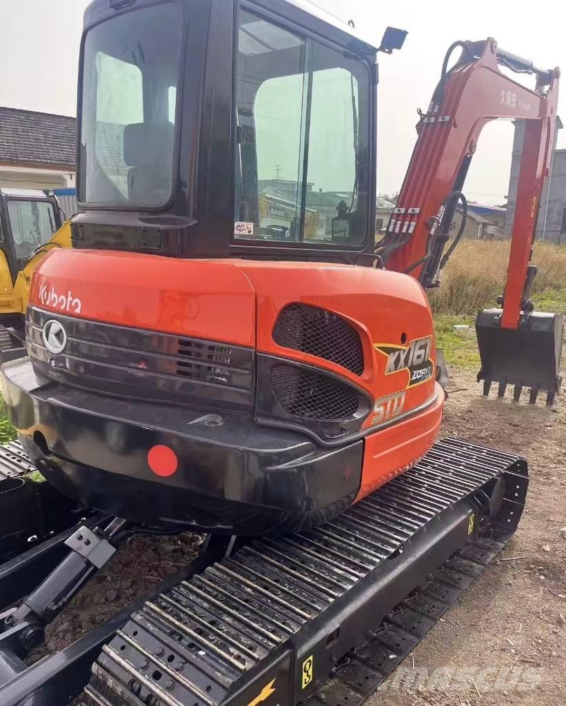Kubota 161 Pelle sur chenilles