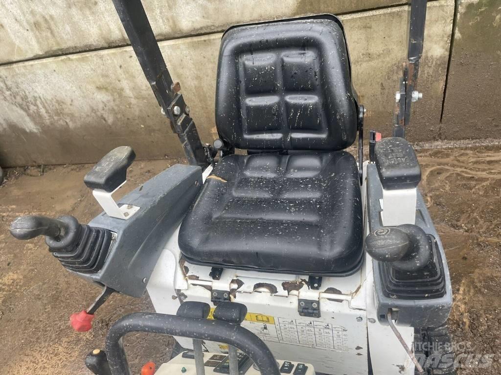 Bobcat E 10z Mini pelle < 7t
