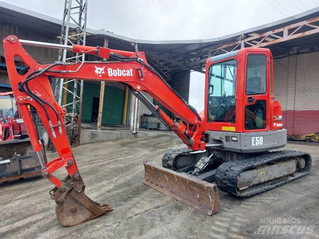 Bobcat E 50 EM Mini pelle < 7t