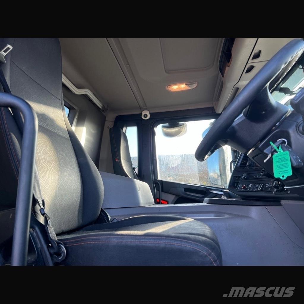 Scania XT410 Camion benne