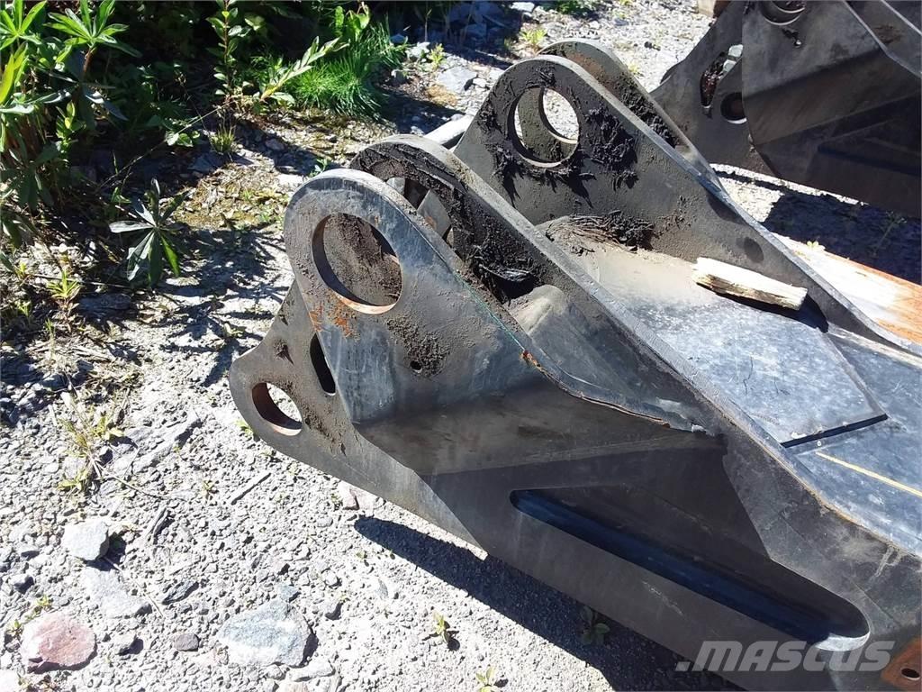 Komatsu C270h Grue forestière