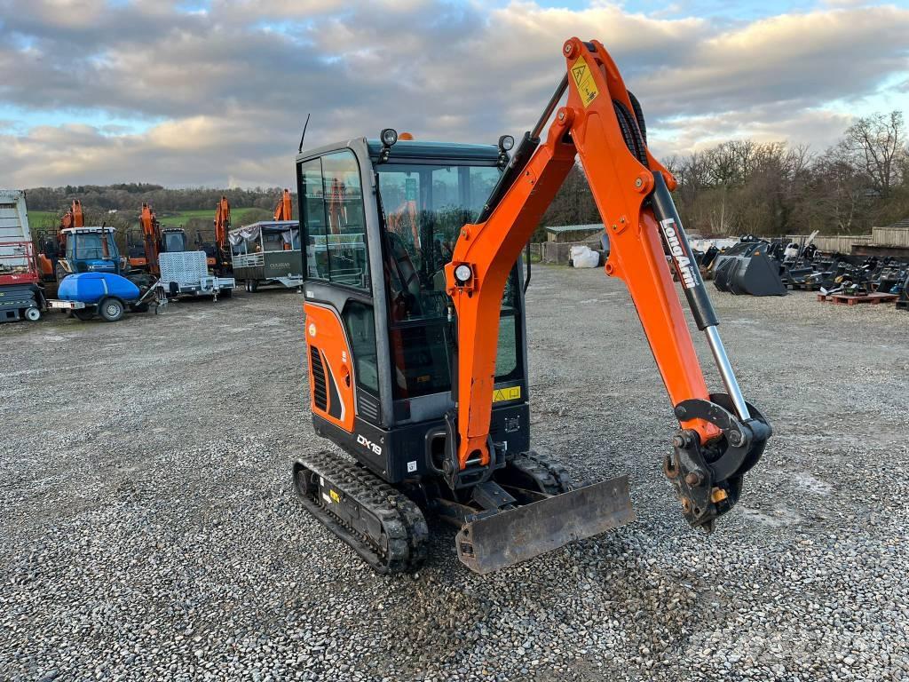 Doosan DX 19 Mini pelle < 7t