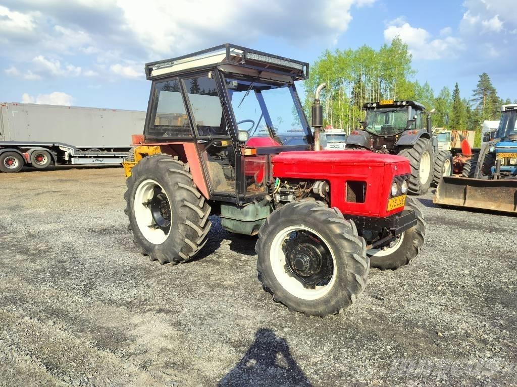 Zetor 6045/7011 Tracteur