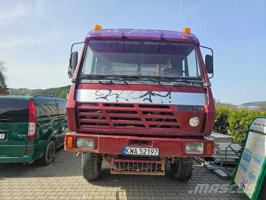 Steyr 33S Camion benne
