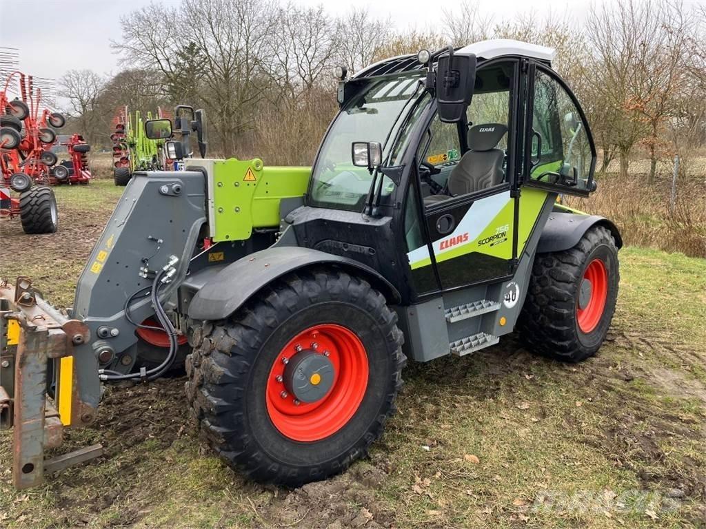 CLAAS SCORPION 756 Chariot télescopique
