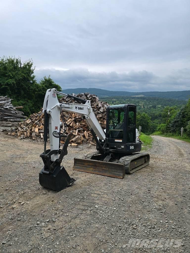 Bobcat E45 Mini pelle < 7t
