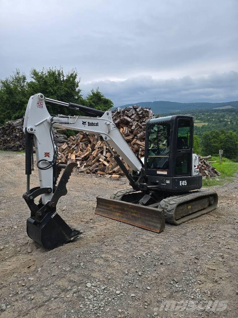 Bobcat E45 Mini pelle < 7t