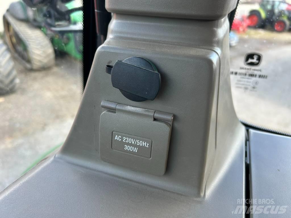 John Deere 8RX410 Tracteur