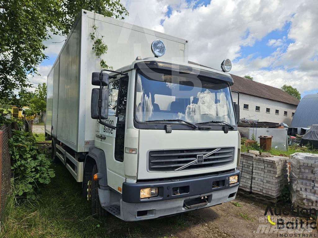 Volvo FL615 Camion Fourgon