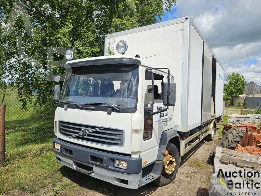 Volvo FL615 Camion Fourgon