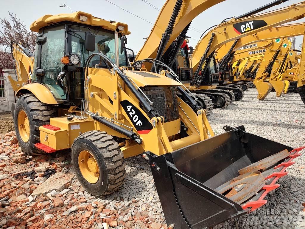 CAT 420 F Tractopelle