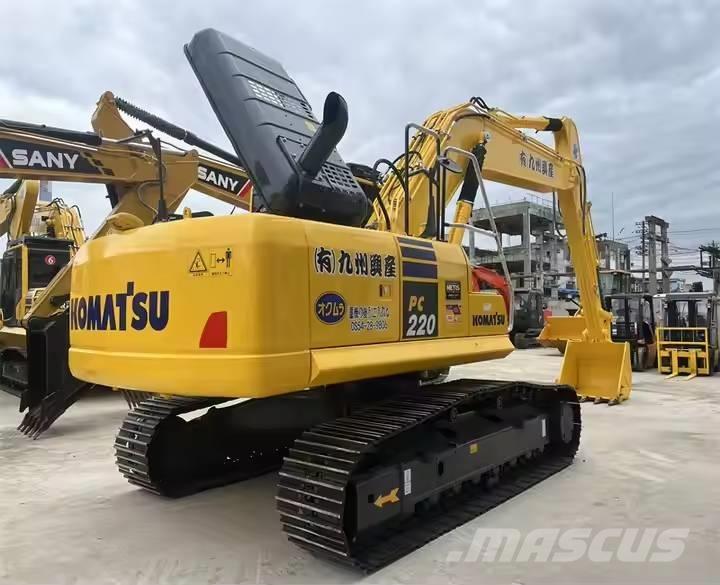 Komatsu PC220-8 Pelle sur chenilles