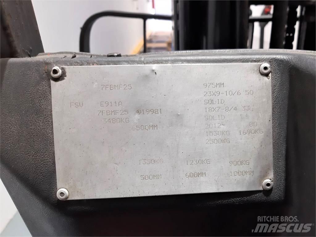 Toyota 7FBMF25 Chariots élévateurs électriques