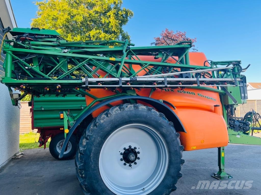 Amazone UX 5200 Pulvérisateurs traînés