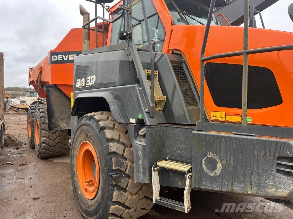Doosan DA 30 Tombereau articulé