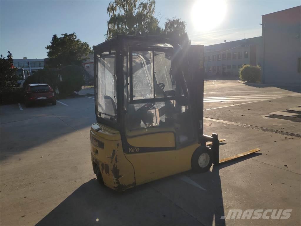Yale ERP20VT Chariots élévateurs électriques