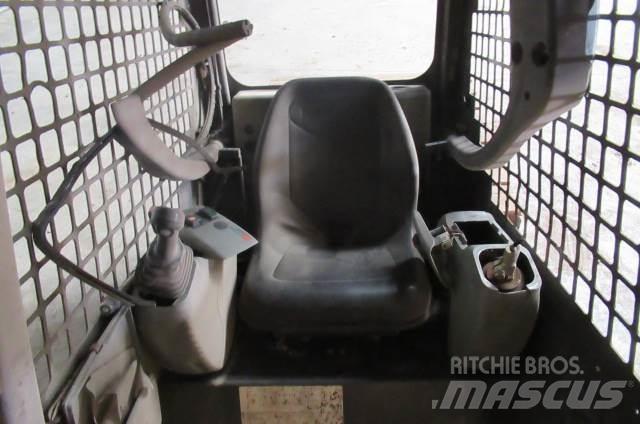 Komatsu SK714 Cabine