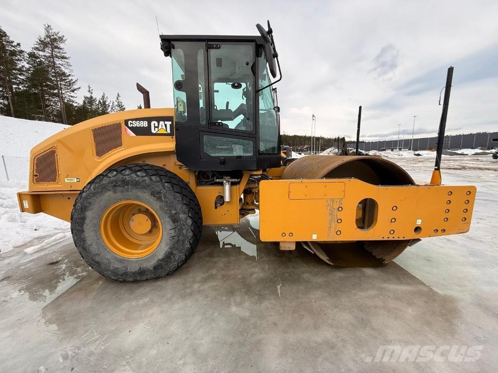 CAT CS 68 B Rouleaux monocylindre