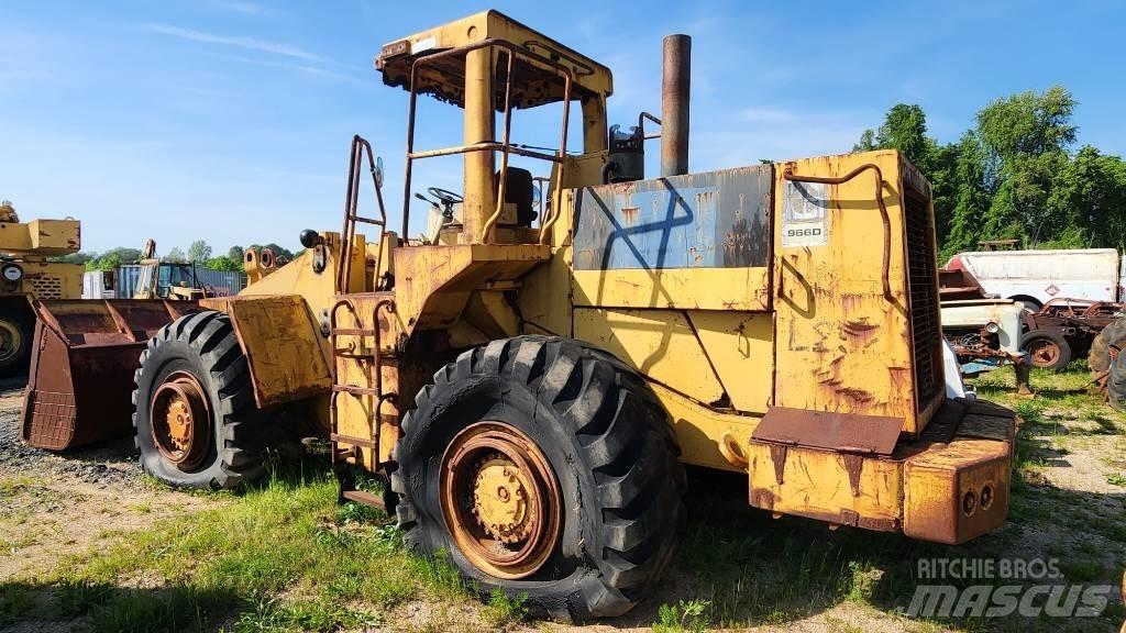 CAT 966 D Chargeuse sur pneus