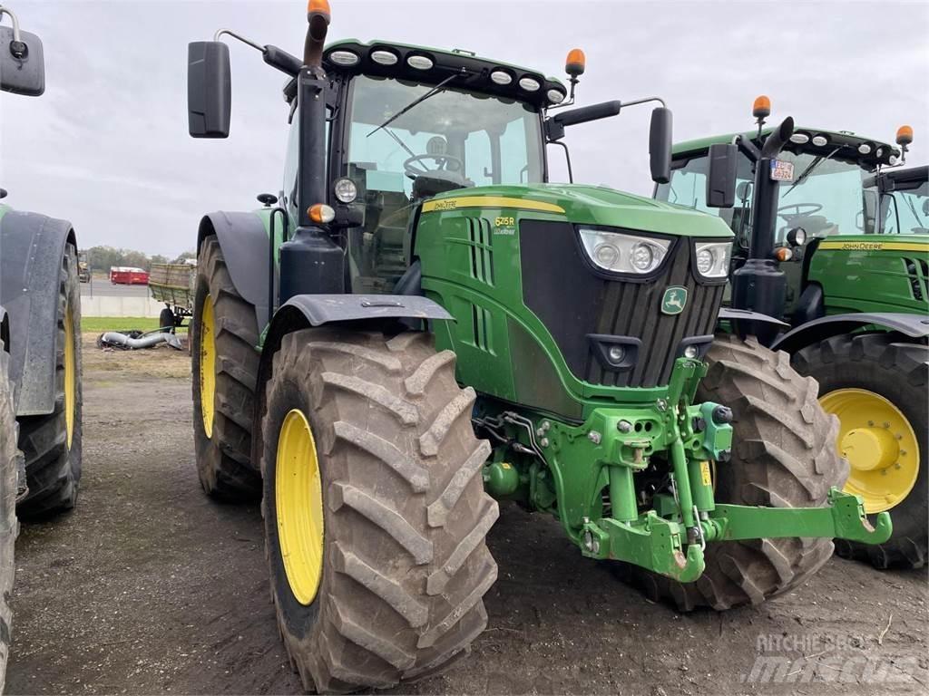 John Deere 6215R Tracteur