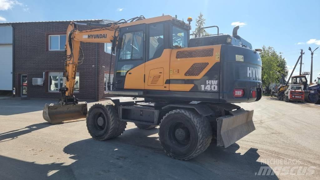 Hyundai HW 140 Pelle sur pneus