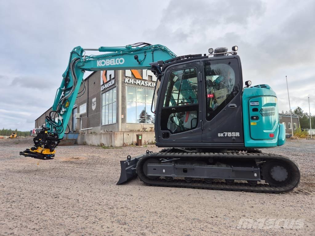 Kobelco SK75SR-7 Mini pelle 7t-12t