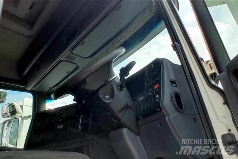 Scania G410 Autre camion