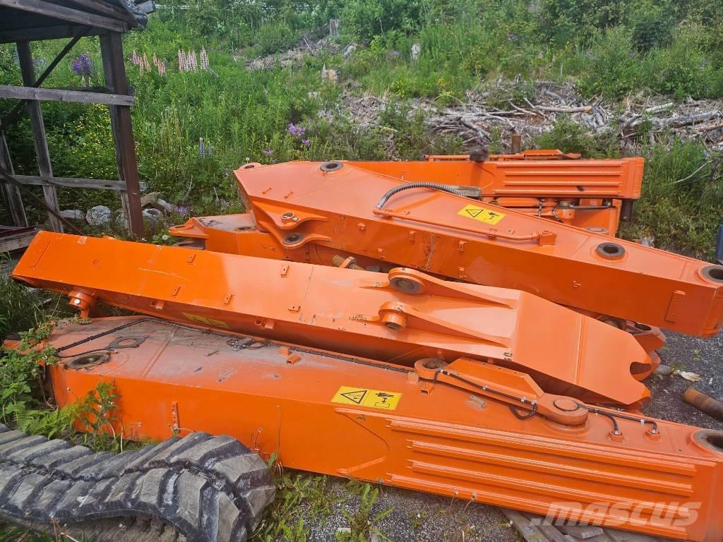 Hitachi ZX 350 LC-7 Bras et Godet