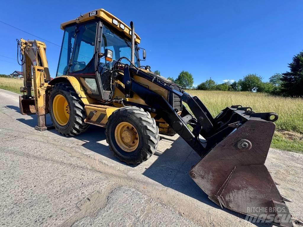 CAT 432 D Tractopelle