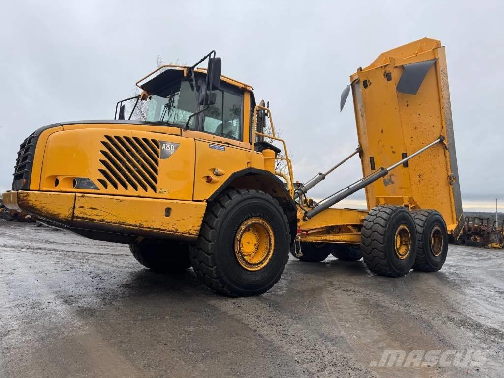 Volvo A 25 D Tombereau articulé