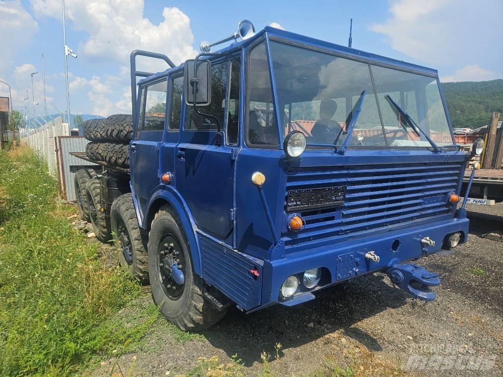 Tatra 813 8x8 KOLOS Châssis cabine