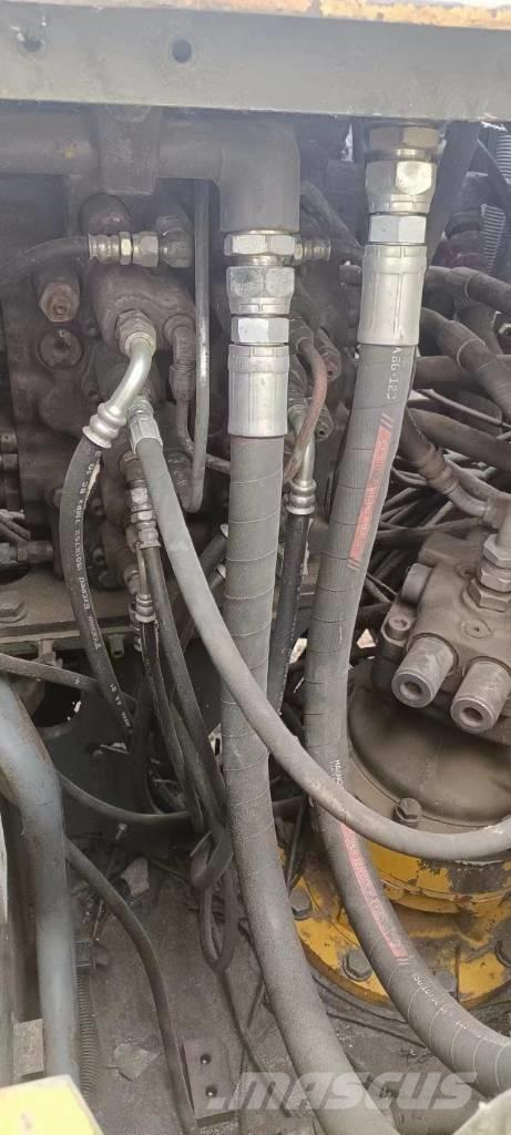 Sumitomo SH120 Pelle sur chenilles