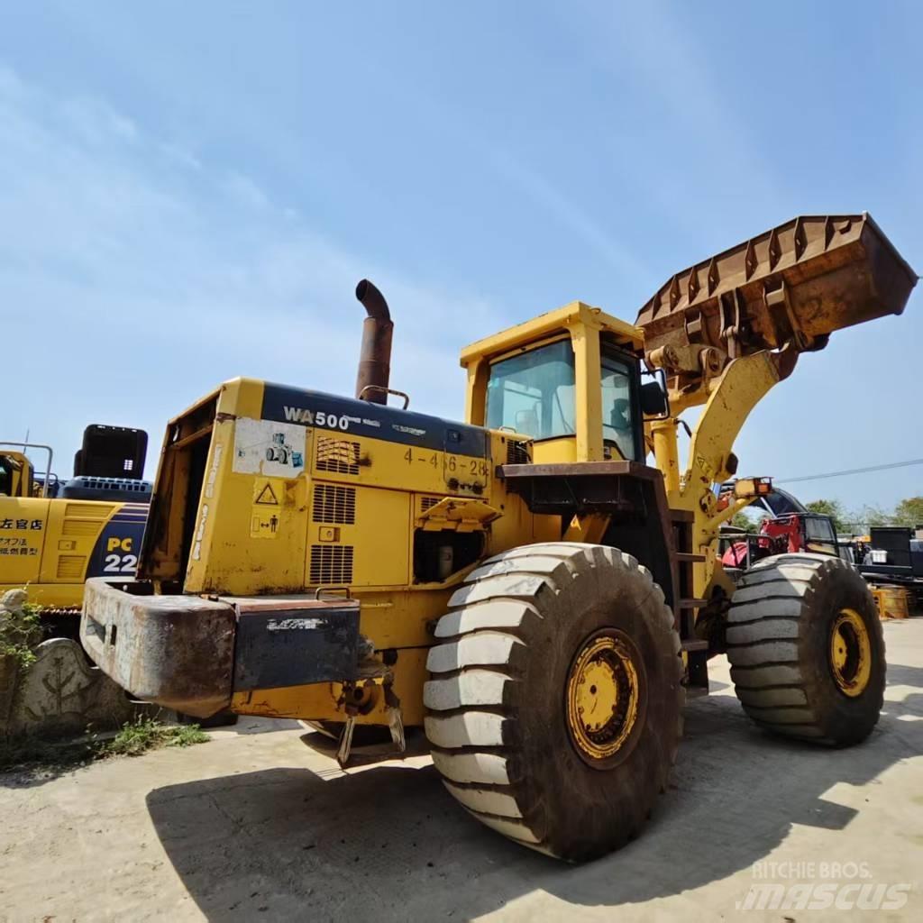 Komatsu WA 500 Chargeuse sur pneus