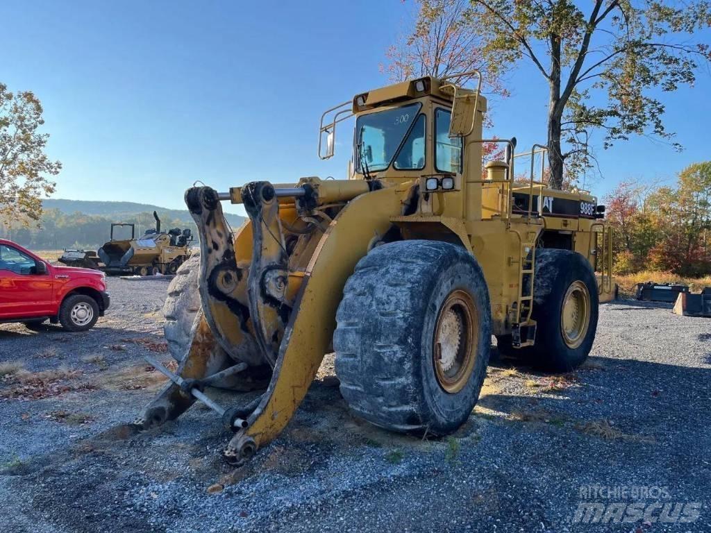 CAT 988 F Chargeuse sur pneus