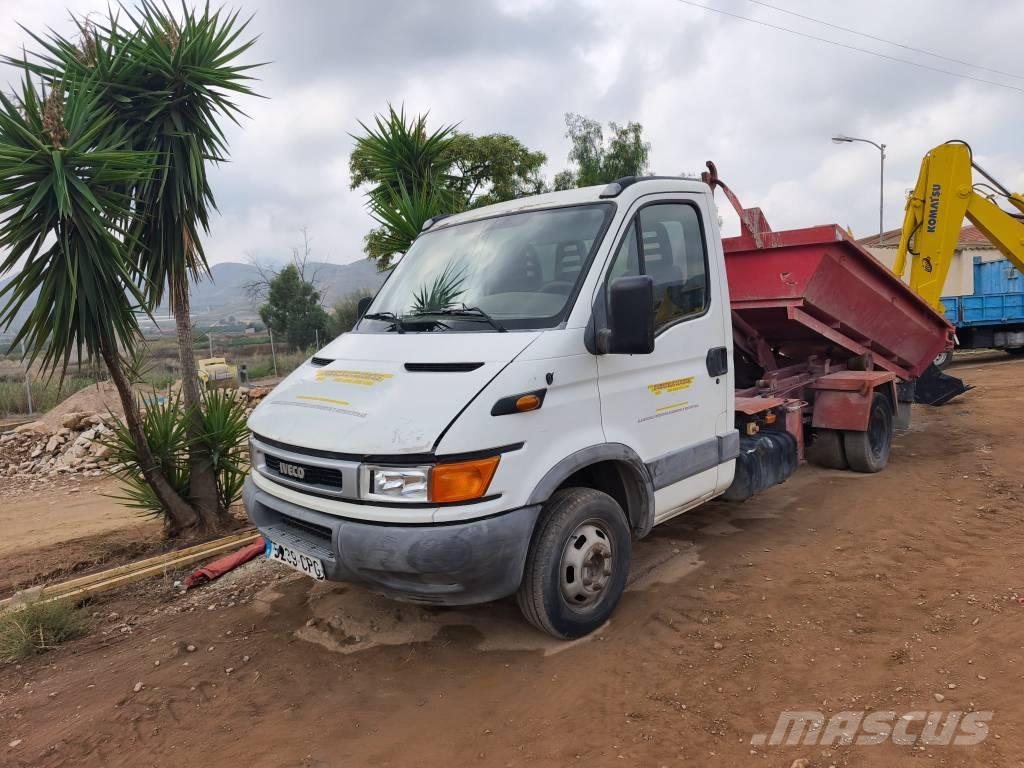 Iveco 35C 13 Utilitaire benne