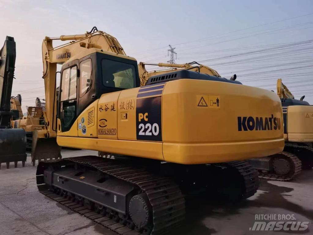 Komatsu PC 220-7 Pelle sur chenilles