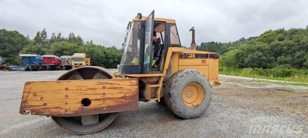 CAT CS 583 C Rouleaux monocylindre