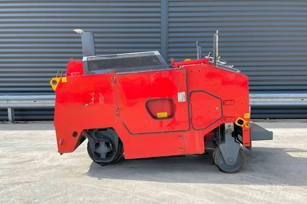 Wirtgen W 350 Fraiseuse à froid